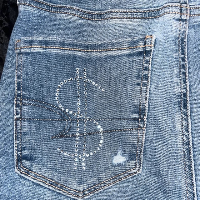 Top 32+ Photos how to add rhinestones to a shirt Latest Top 32+ Photos how to add rhinestones to a shirt Latest