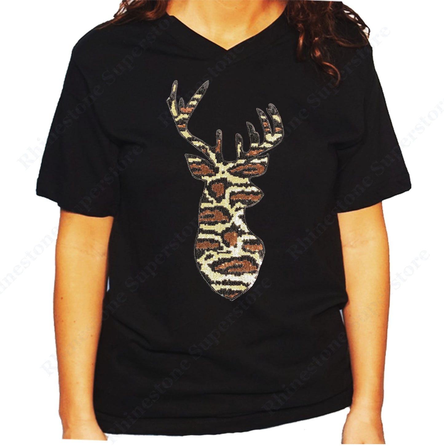 Women's / Unisex T-Shirt with Leopard Print Reindeer in Sequence